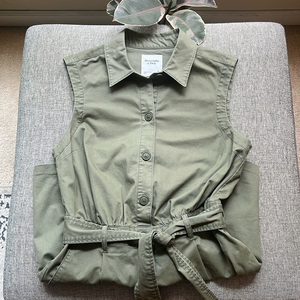 🫒 Abercrombie & Fitch Olive Green Romper, Size: M - Picture 13 of 17